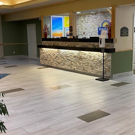 Days Inn By Wyndham Pentwater Extérieur photo